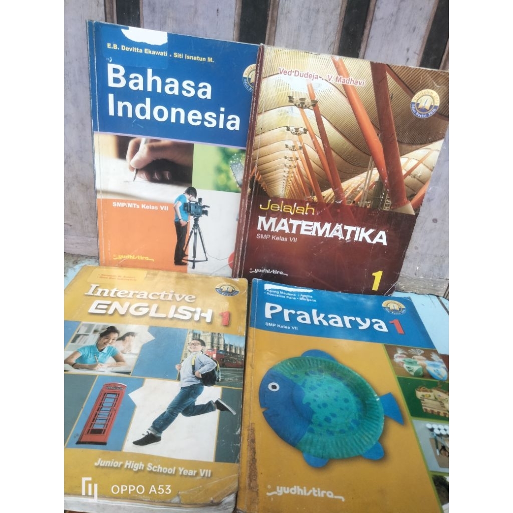 Buku Paket SMP KELAS 7 K13 Prakarya, Bahasa Inggris, Matematika, Bahasa Indonesia (yudistira,) Bekas