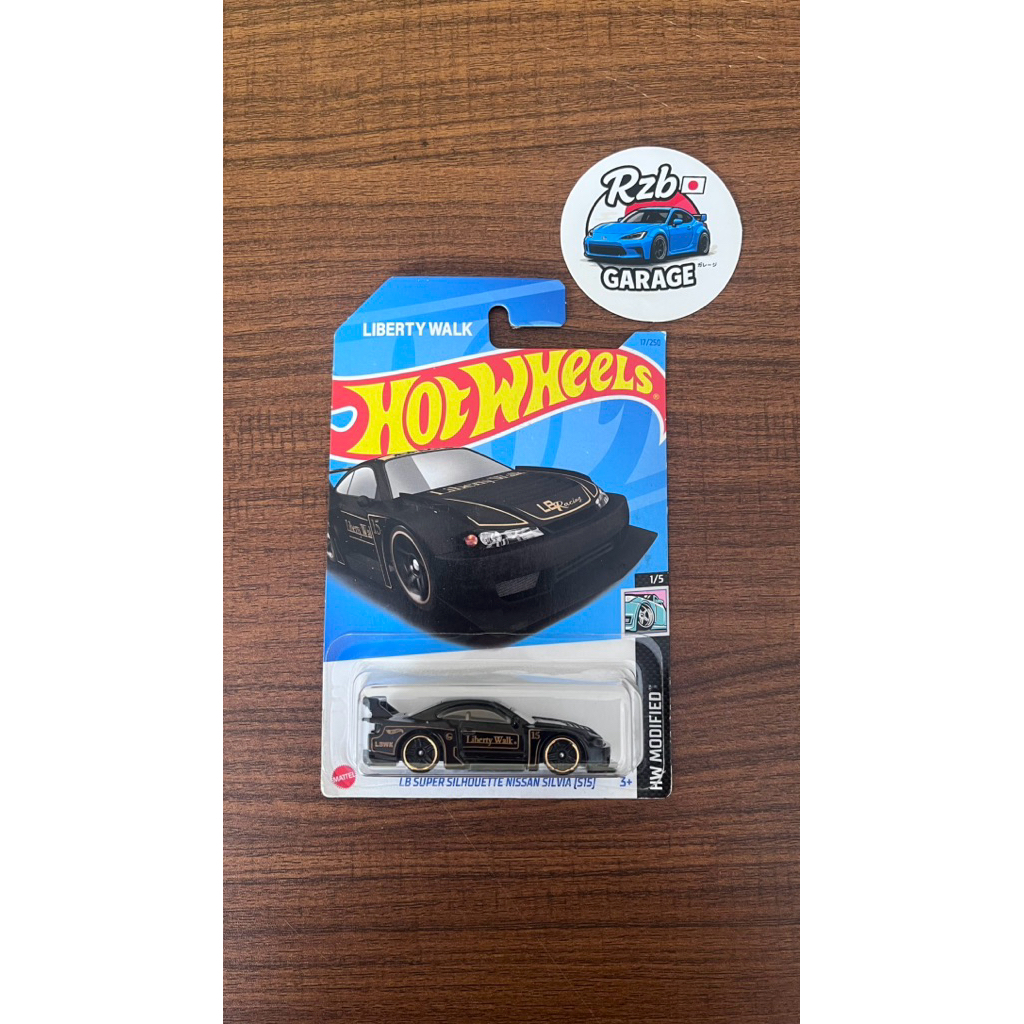 Hot Wheels Nissan Silvia S15 LBWK Hitam (Crack Tipis)