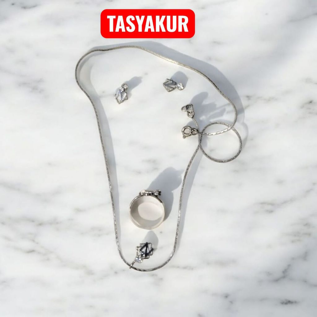 KALUNG ANTI KARAT Wanita Fashion Anti karat 18k
