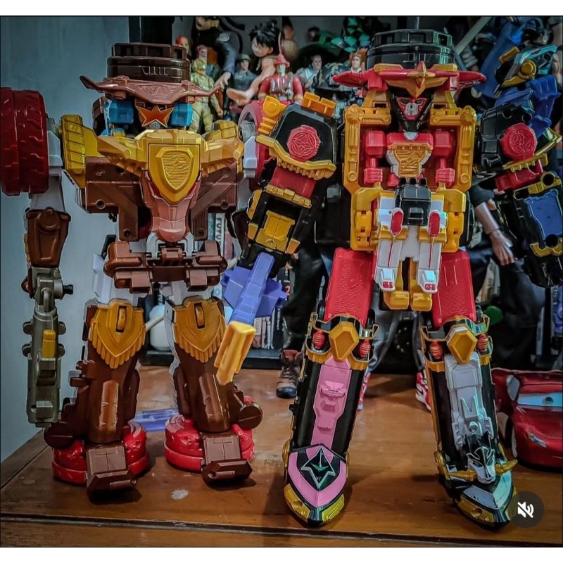 Set Ninja Steal Megazord dan Boison King Megazord
