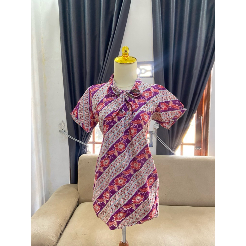 (preloved) Blouse Top Batik