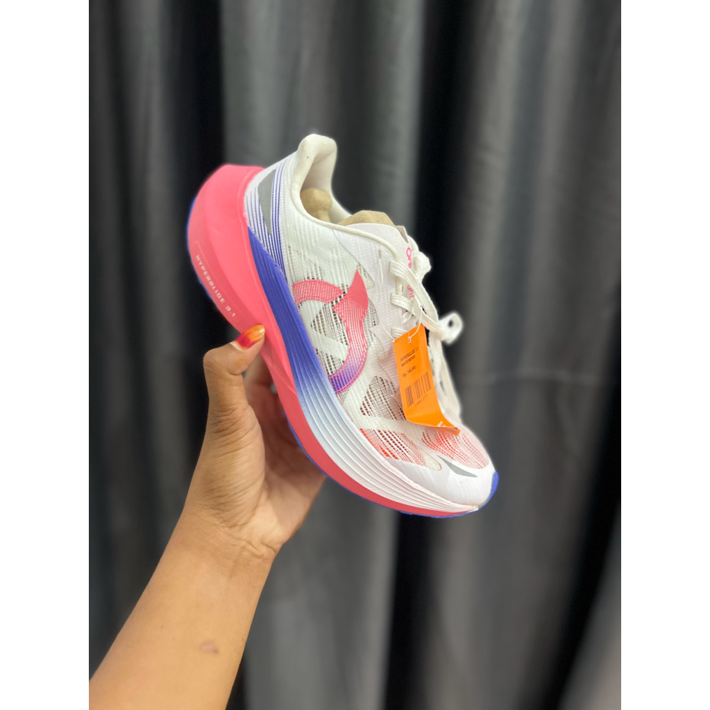 sepatu running ortus