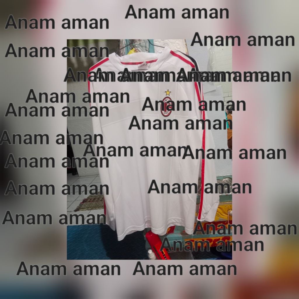 jersey second jersey second AC Milan ukuran XL produk lokal intinya wajib baca deskripsi ya Soalnya 