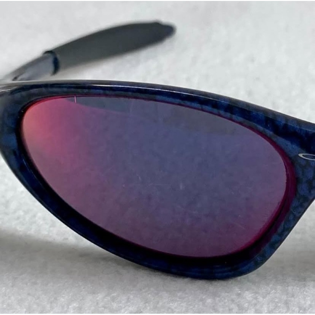Oakley Minute 1.0 Gen 1 Cobalt Blue W/+ Red Iridium Lenses