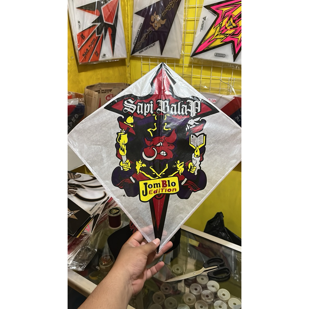 Layangan King Sapi Balap & Jomblo Edition