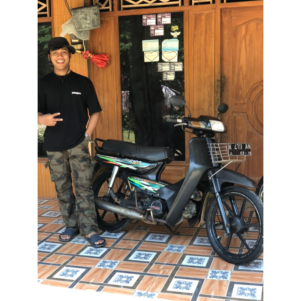 HONDA GRAND ASTREA HONDA GRAND SS LENGKAP STNK BPKB OFF