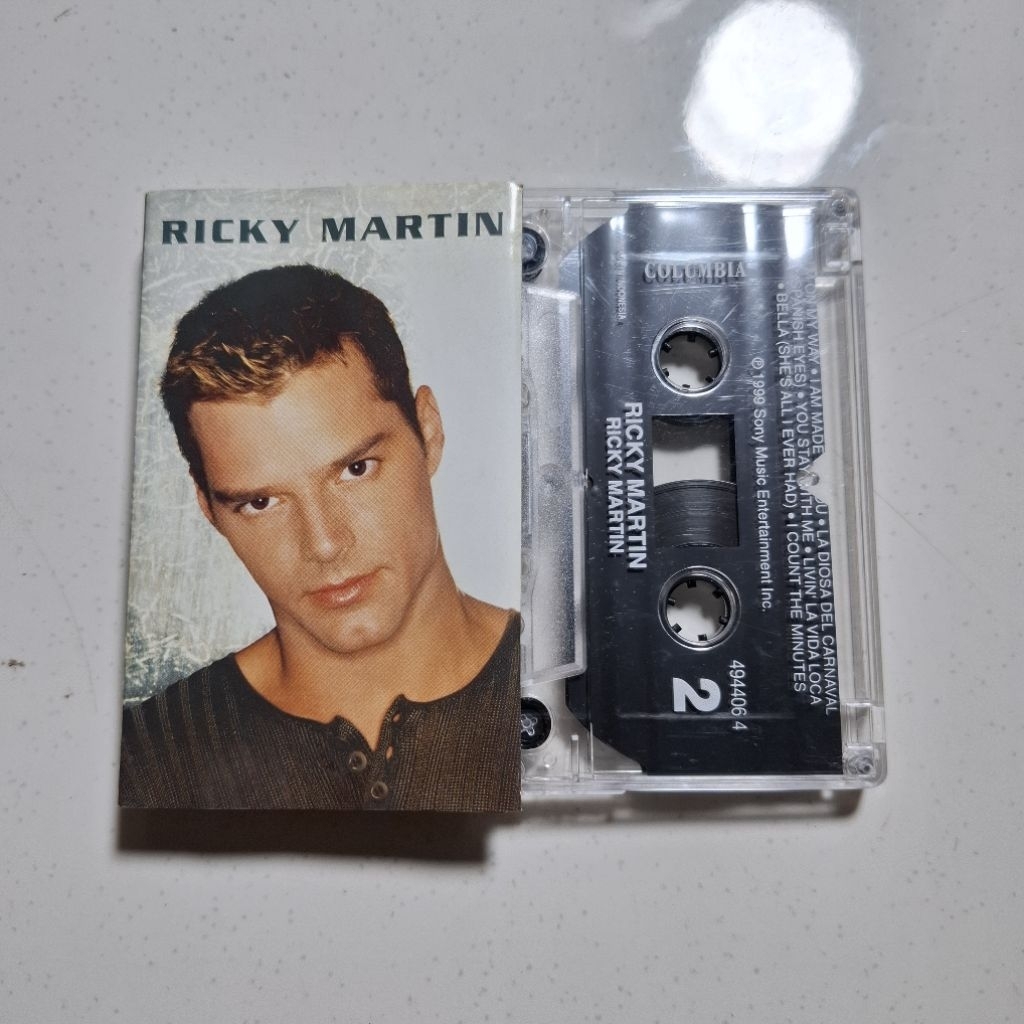 Kaset Pita Musik Ricky Martin - Ricky Martin
