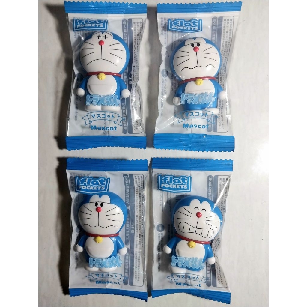 Mini figurine Doraemon Flat Pockets Original Jepang -