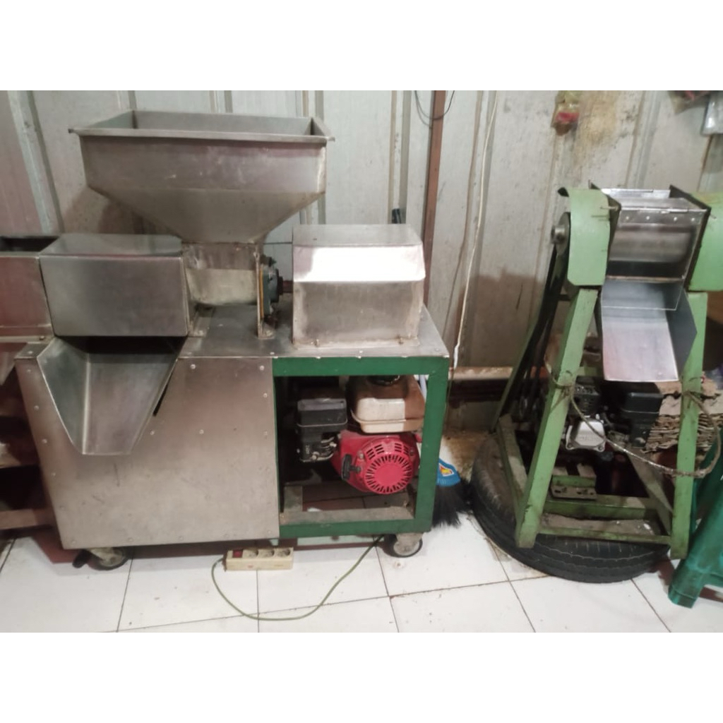mesin parut santan kelapa