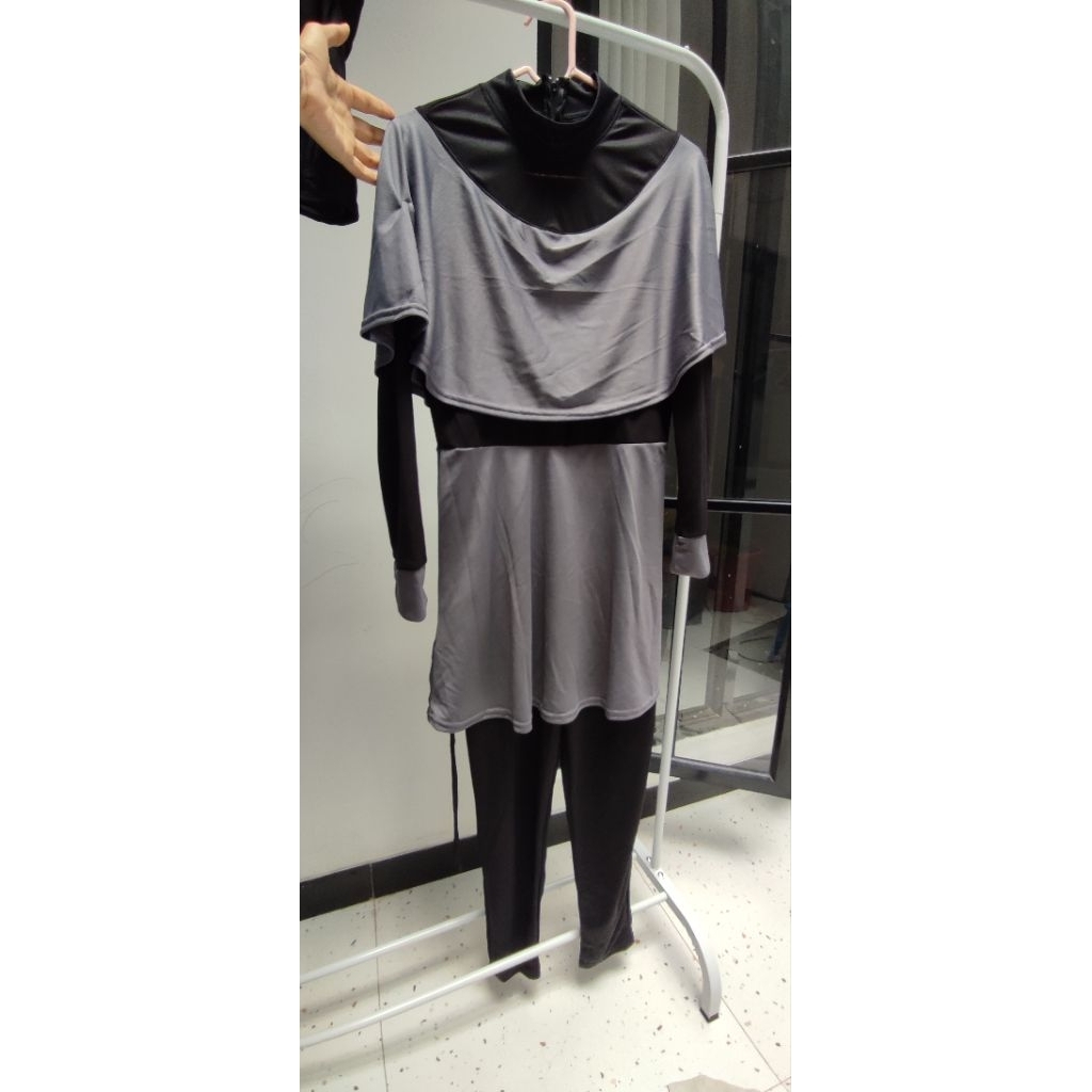 Preloved baju renang muslimah