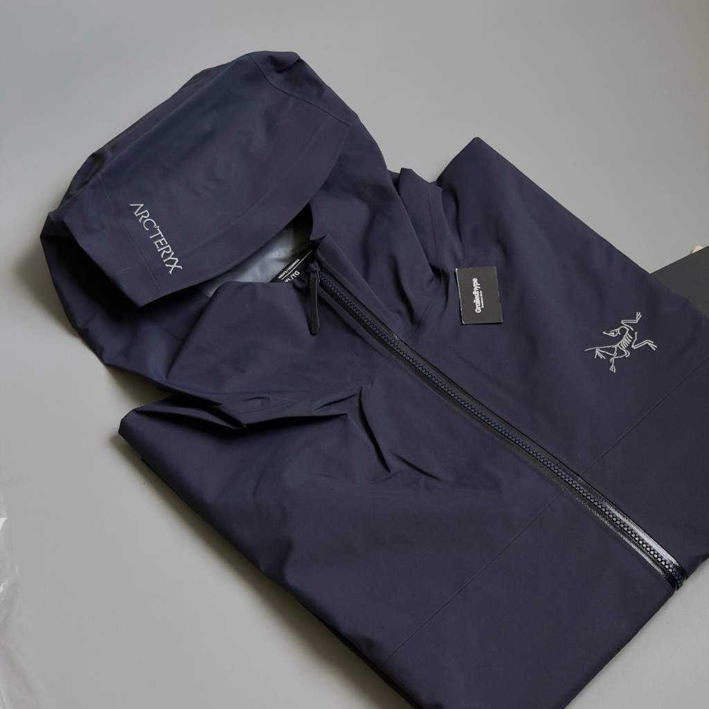 Arcteryx Beta Gore-Tex Jacket Black Sapphire