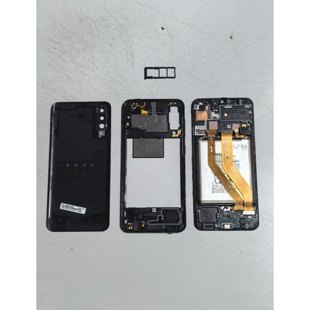 sisa unit SAMSUNG A50s - tidak ada mesinnya
