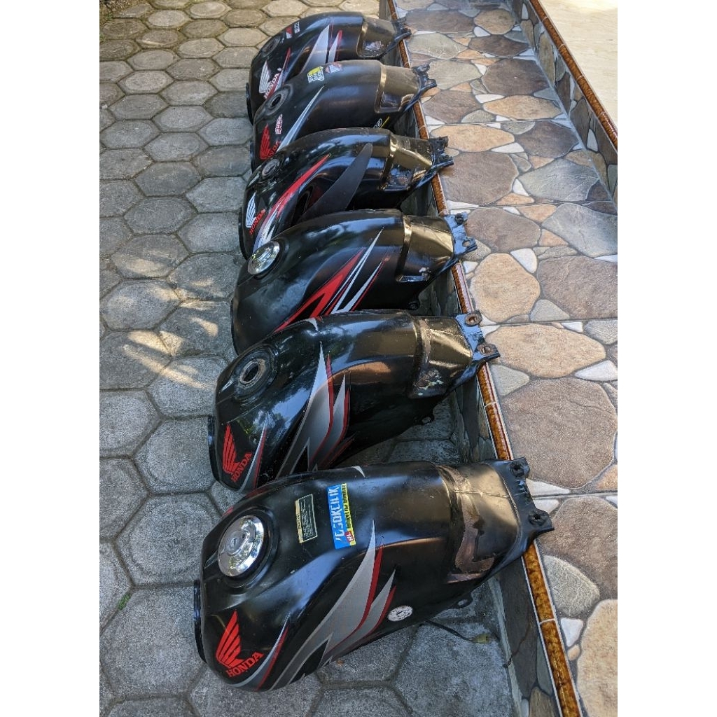 TANGKI MEGAPRO PRIMUS TENGKI MP PRIMUS TANGKI BENSIN MEGAPRO PRIMUS ORIGINAL