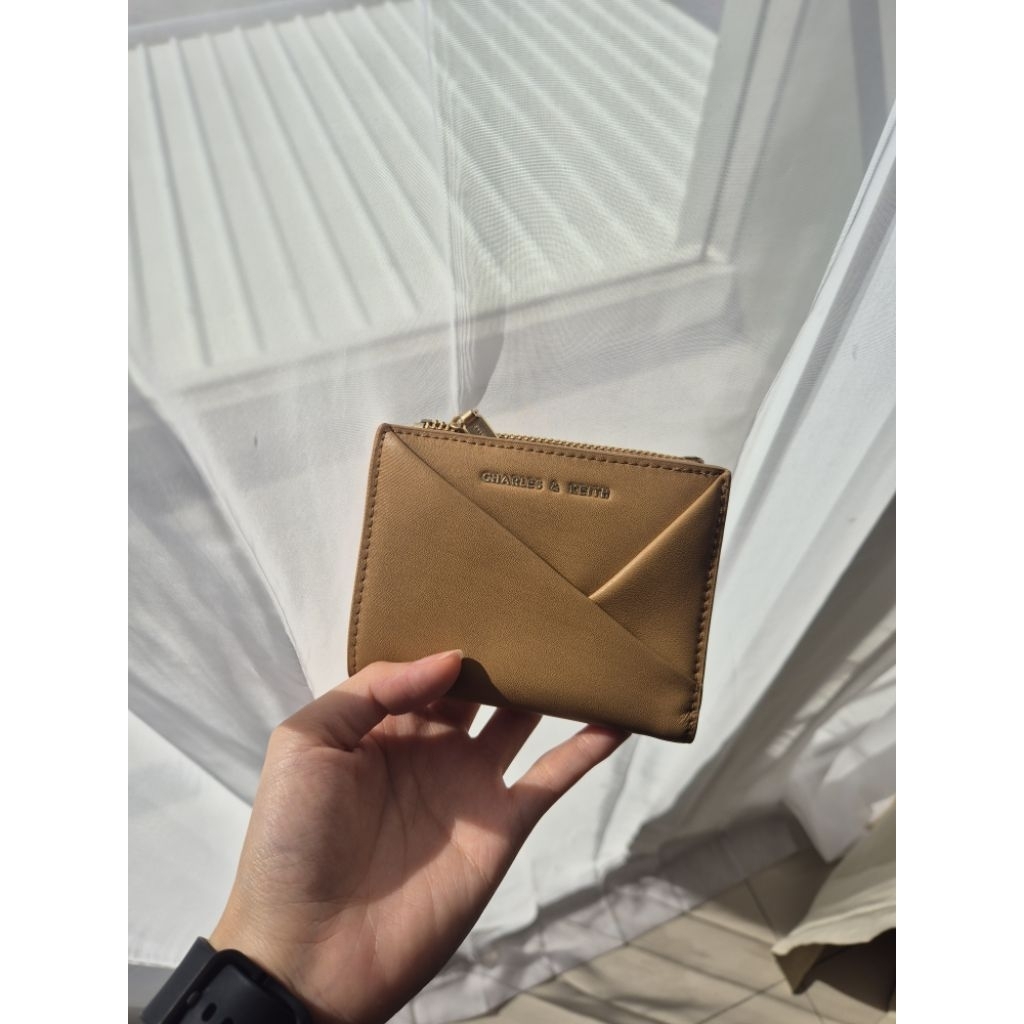 Dompet Charles & Keith ORI Camel