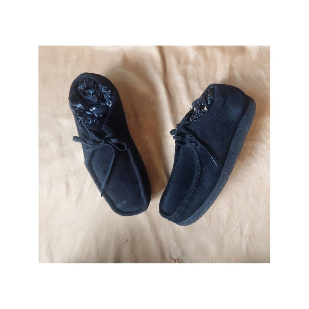 Clarks Wallabees CFS Black Suede