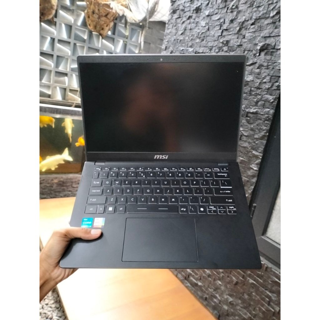 Laptop MSI Modern 14 C12MO Intel Core i5-1235U Ram 16Gb SSD 512Gb Body Gaming Second Berkualitas Ber