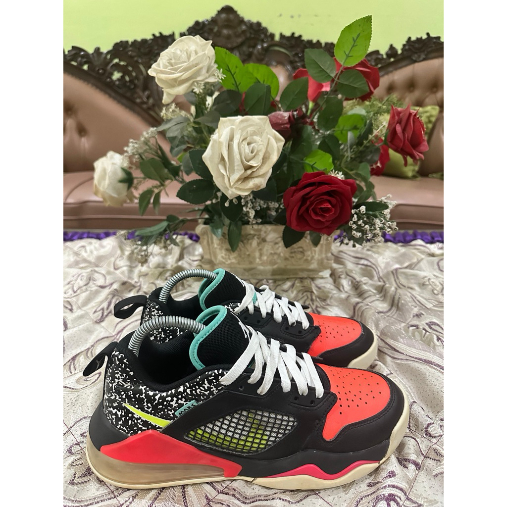 Nike air jordan Mars 270