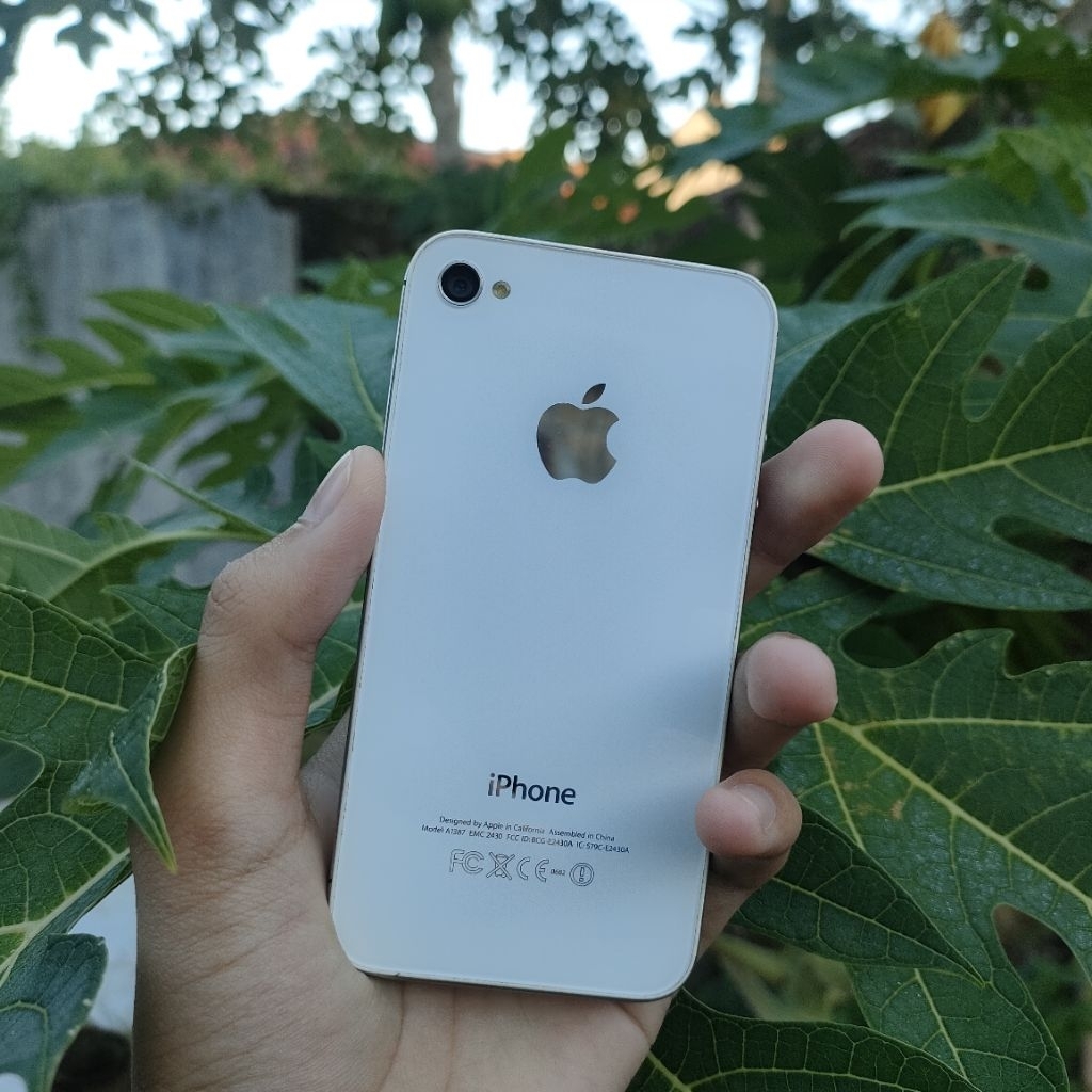 iPhone 4S 32GB WiFi only| iCloud Kosong | Bebas Reset | Bonus Kabel & Casing