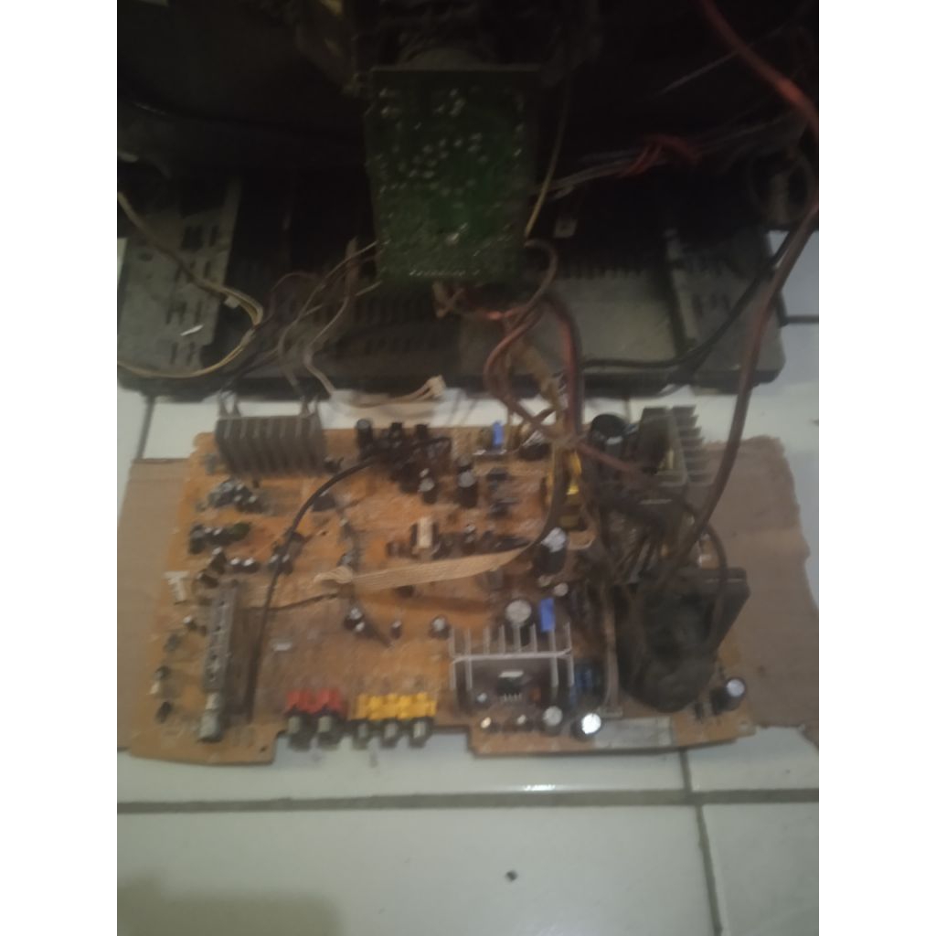 Mesin tv Tabung uslim polytron 21inc