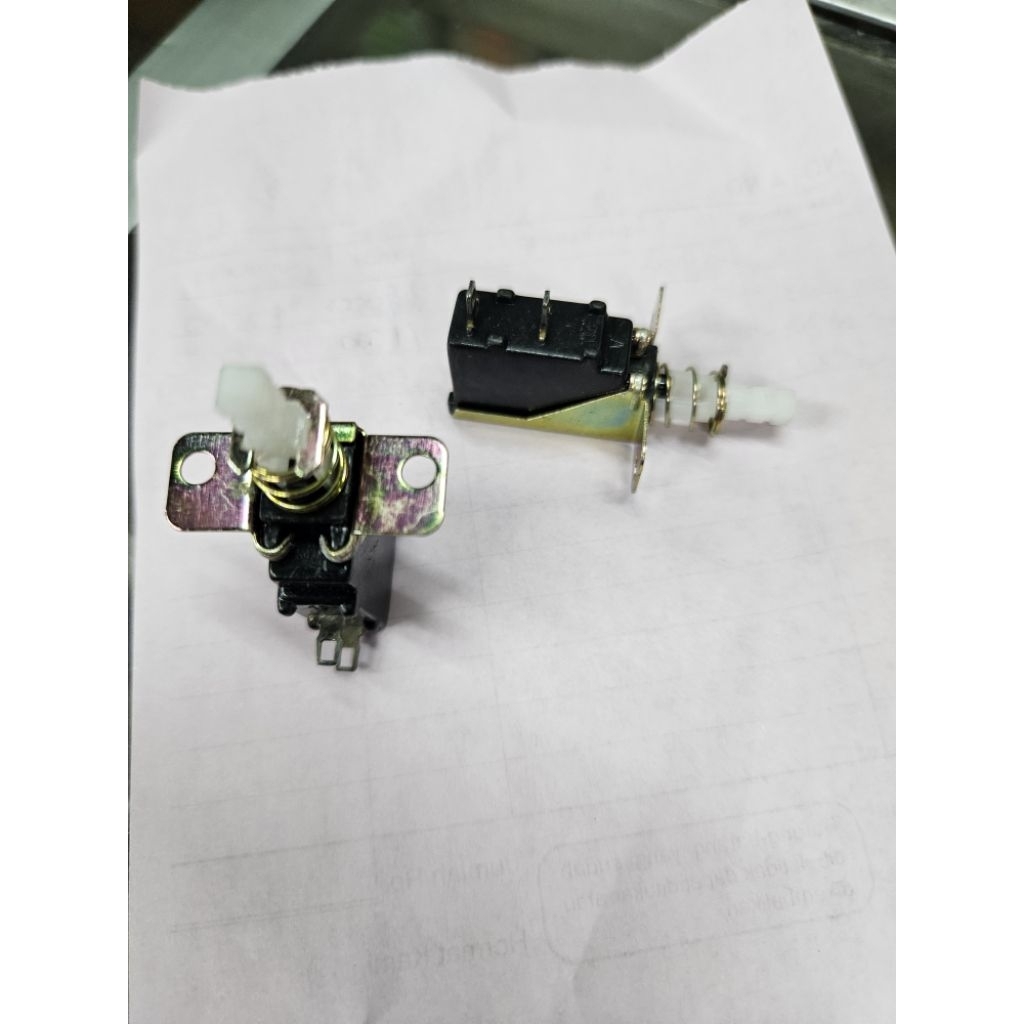 SWIT ON OFF 2PIN DVD SWITCH ON OFF 2PIN