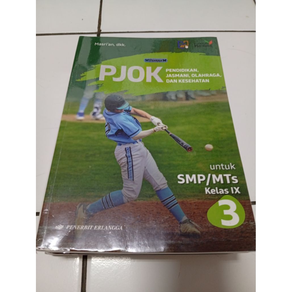 Buku PJOK Penerbit Erlangga kelas 9 Kurikulum merdeka
