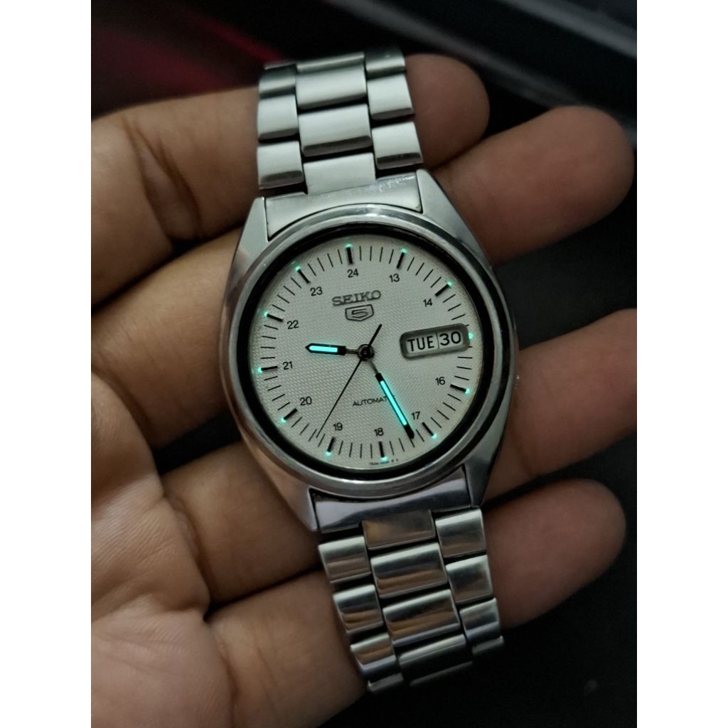 seiko 5 SNXF09K1