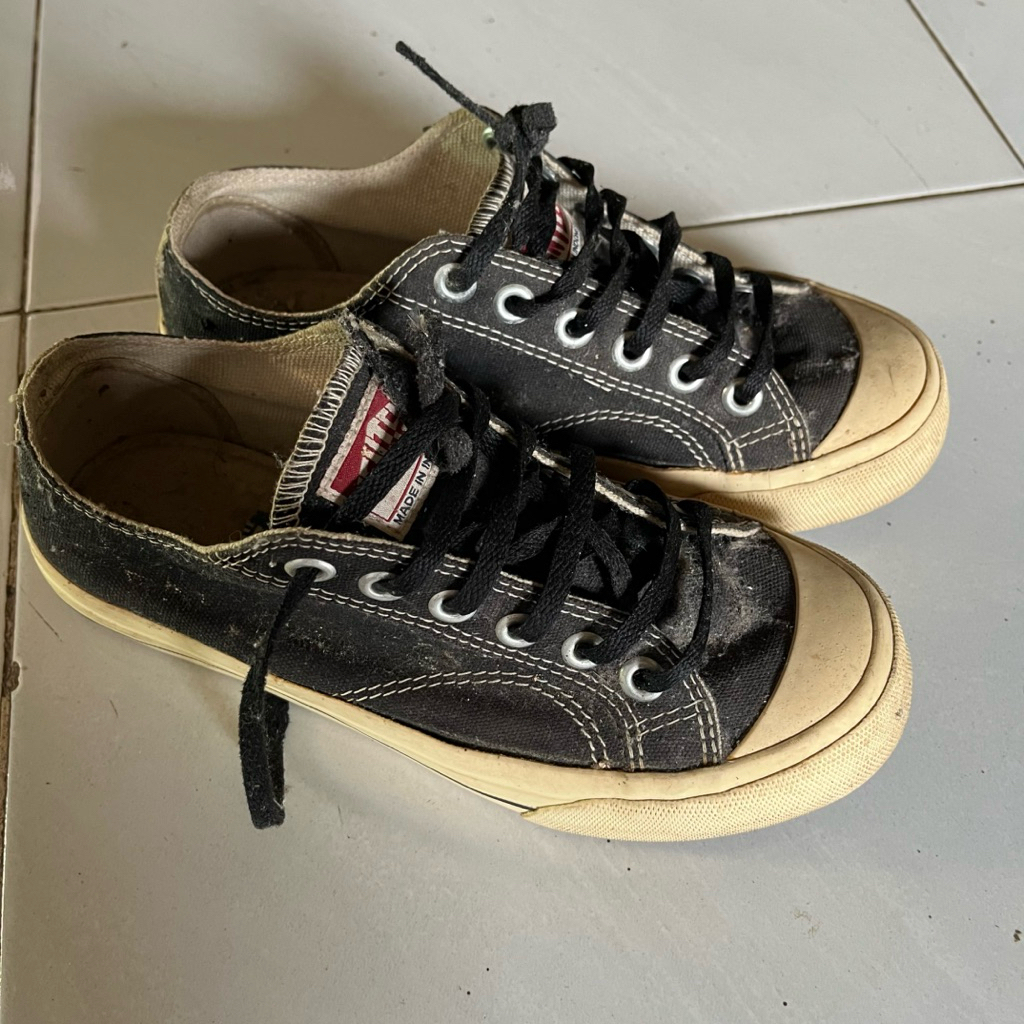 Sepatu Ventela second ukuran 37 || jarang dipakai