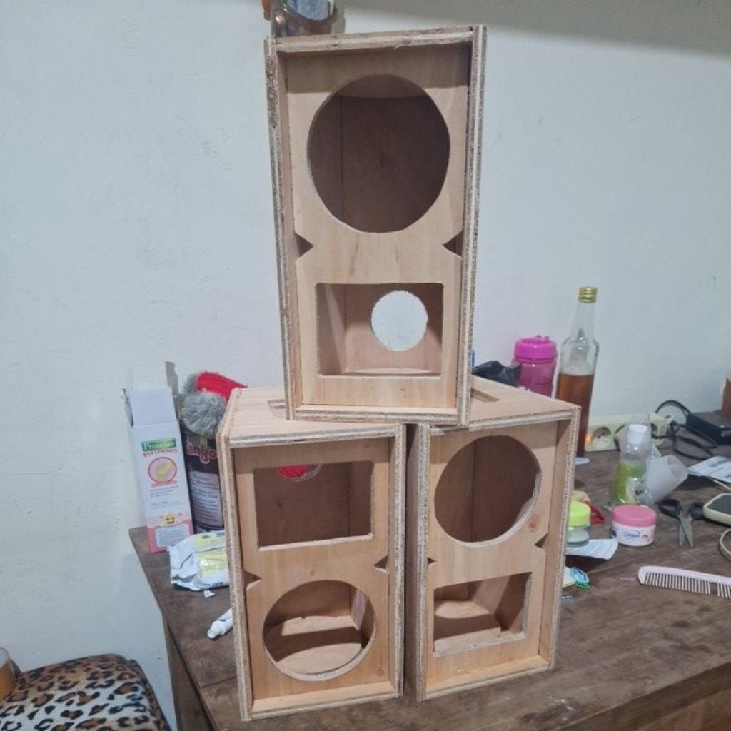 box line array 4 inc single plus tweeter (box saja)