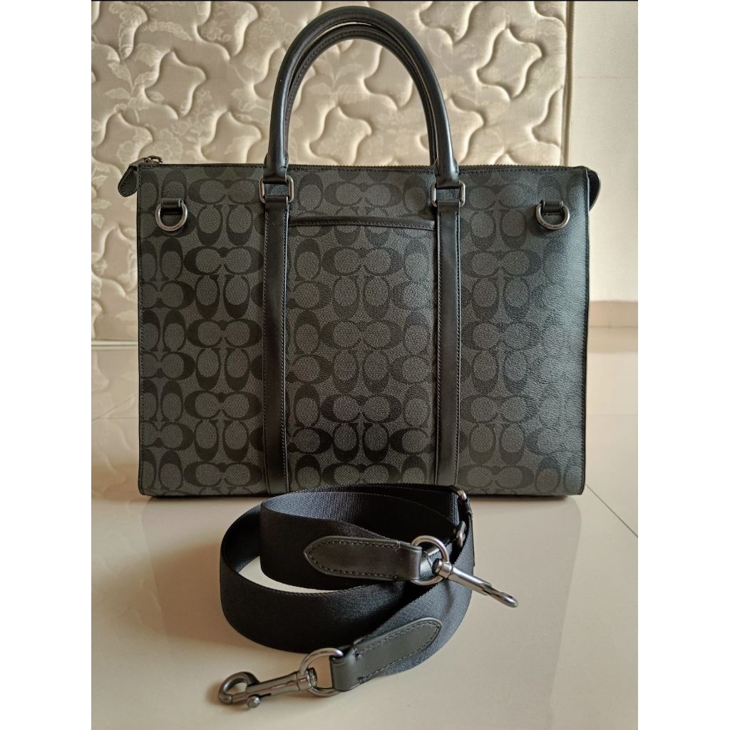 Coach Graham Business Bag Original