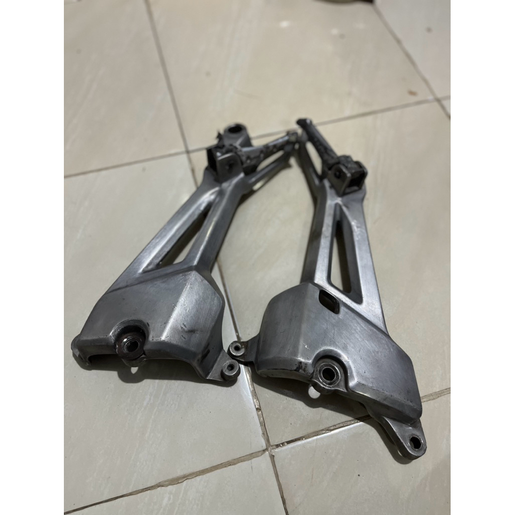 postep belakang ori megapro primus