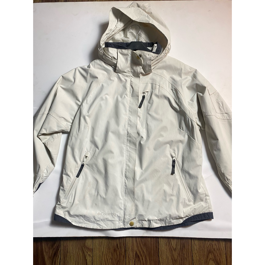 Jaket Gunung Columbia Omni-Tech Original Off White Gorpcore