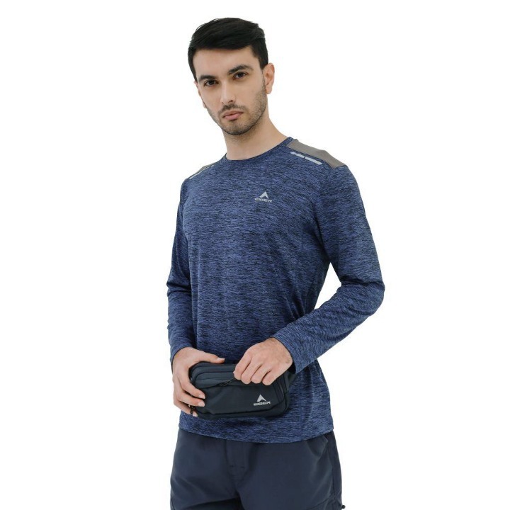 Tas pinggang Eiger Swift Waistbag 910007423 Navy Dimension: 20 x 6 x 12 cm