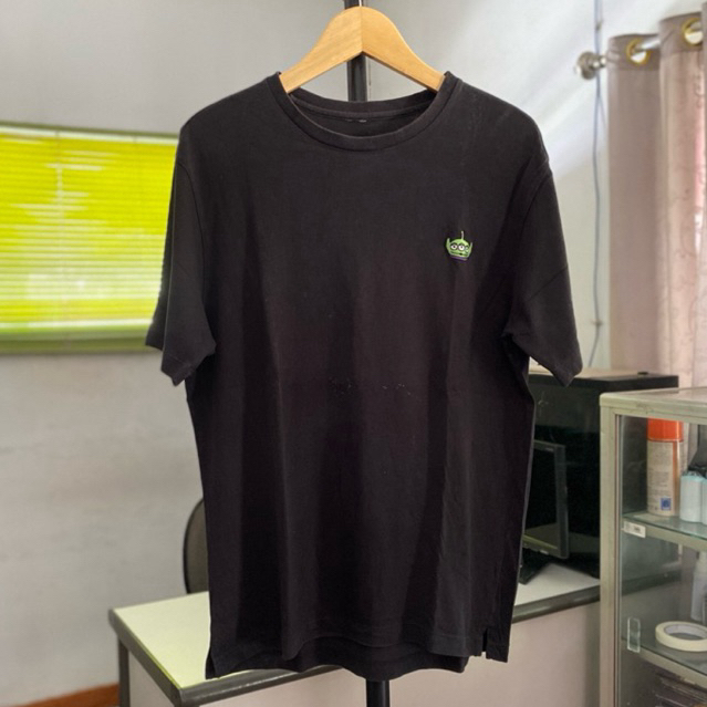 Kaos Art Vintage Alien Bordir Size L