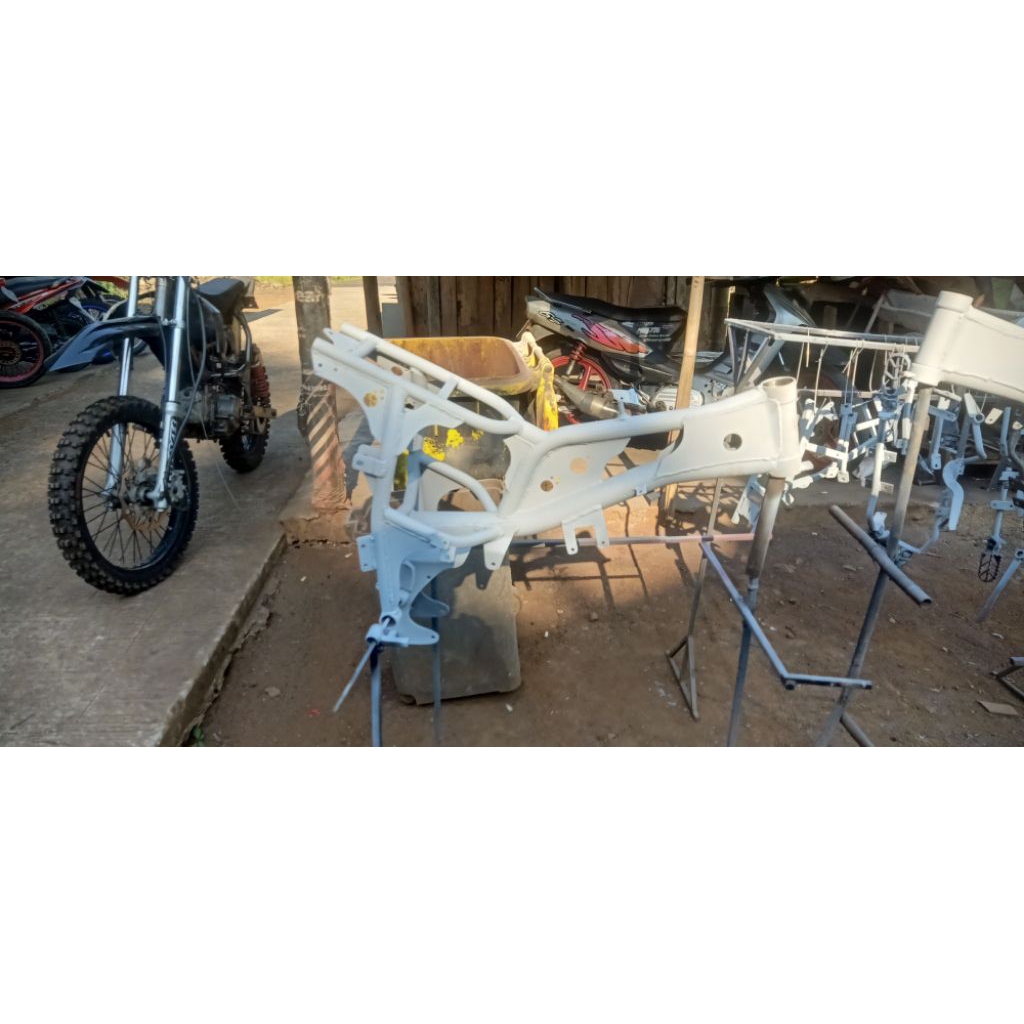 frame gtx bebek standar f1zr