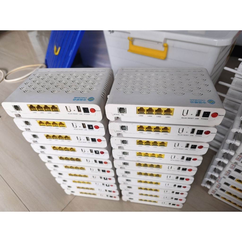 ONU ZTE GPON F660 V6 - modem