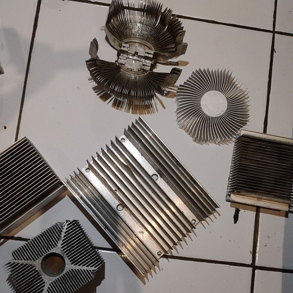 BERBAGAI HEATSINK BESAR kondisi bekas
