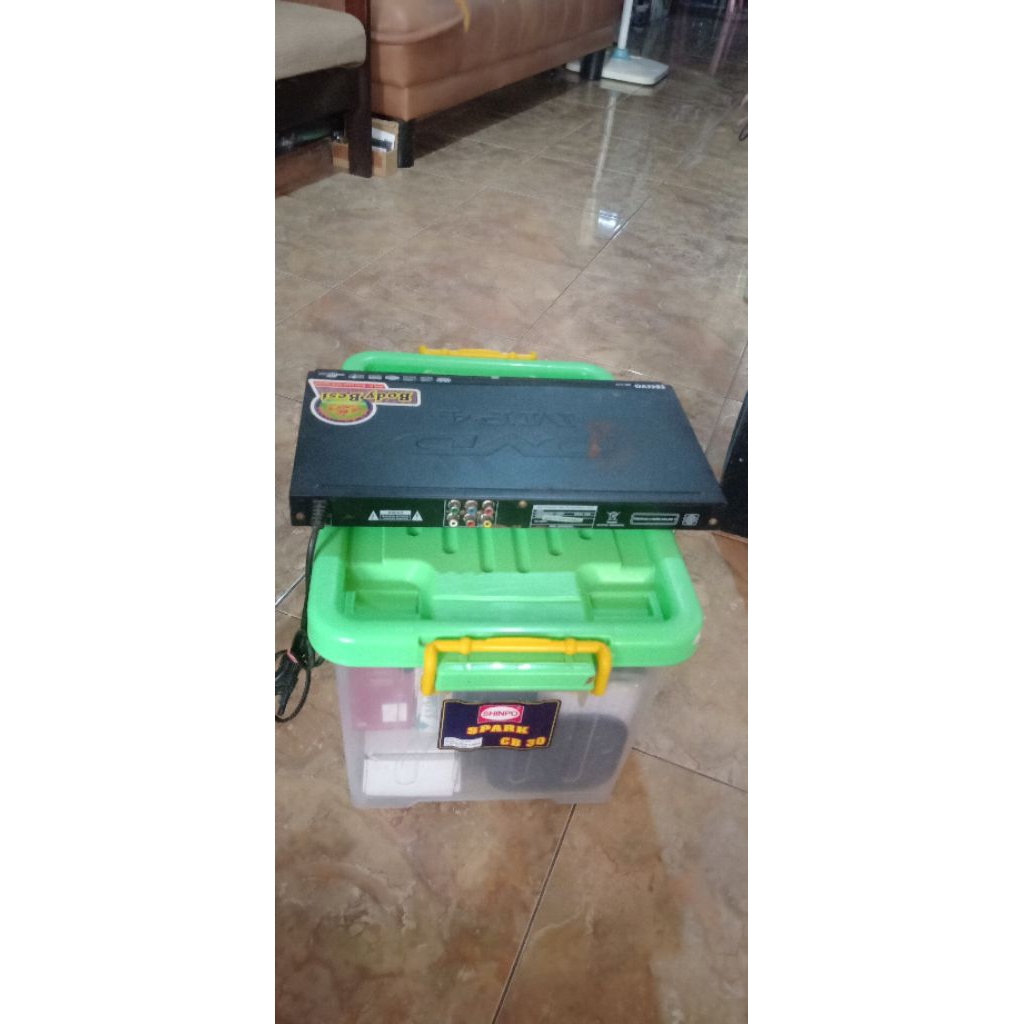 DVD VCD CD PLAYER TECKYO BM-111Q NORMAL USB NORMAL MIC NORMAL TIDAK ADA REMOT