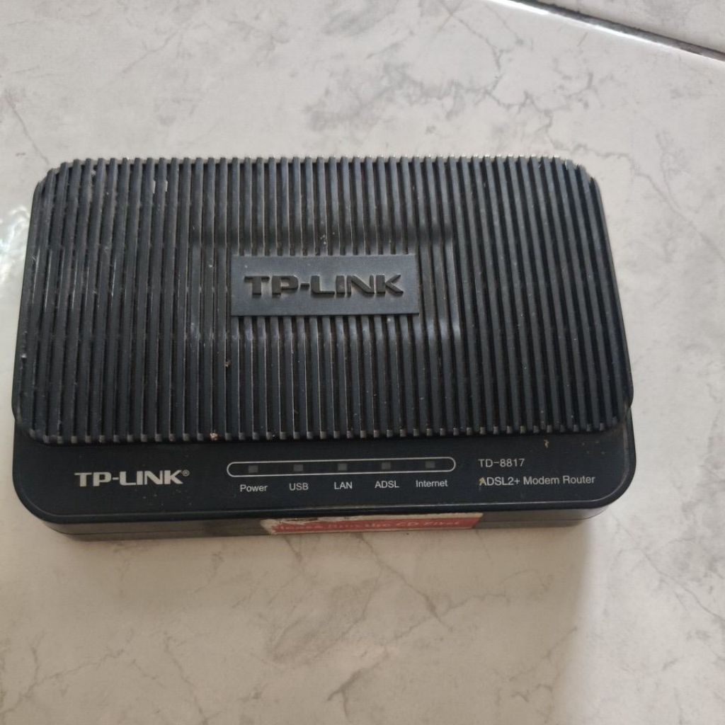 modem jadul TP-Link TD 8817 ADSL