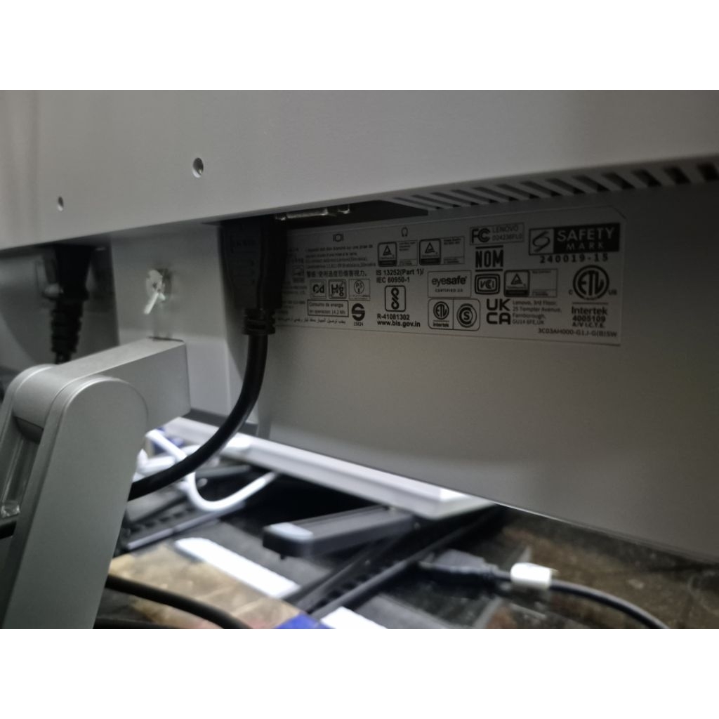 Lenovo Monitor L24i 24 inch 100Hz