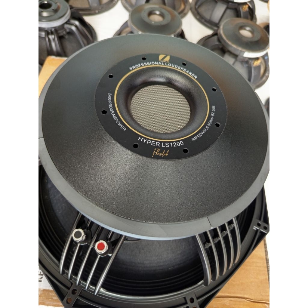 Hyper LS 1200 Phaselab 18 inch Hyper LS1200