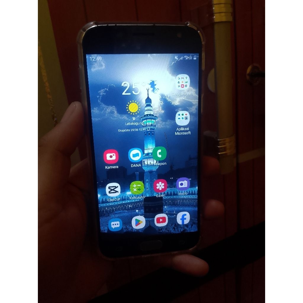 Samsung j5pro second