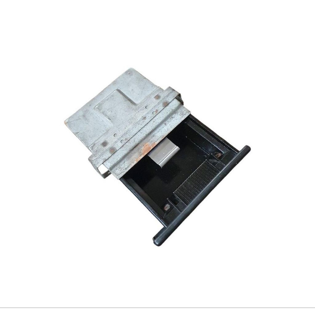 LACI ASTRAY ASBAK DASHBOARD TENGAH KIA TIMOR DOHC ORIGINAL COPOTAN