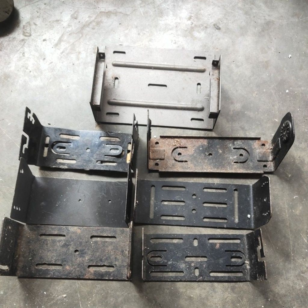 BREAKET RADIO KOMUNIKASI BREAKET RIG