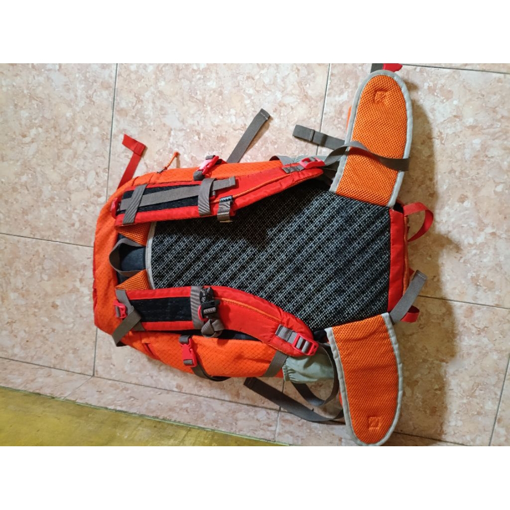 tas gunung 40 L