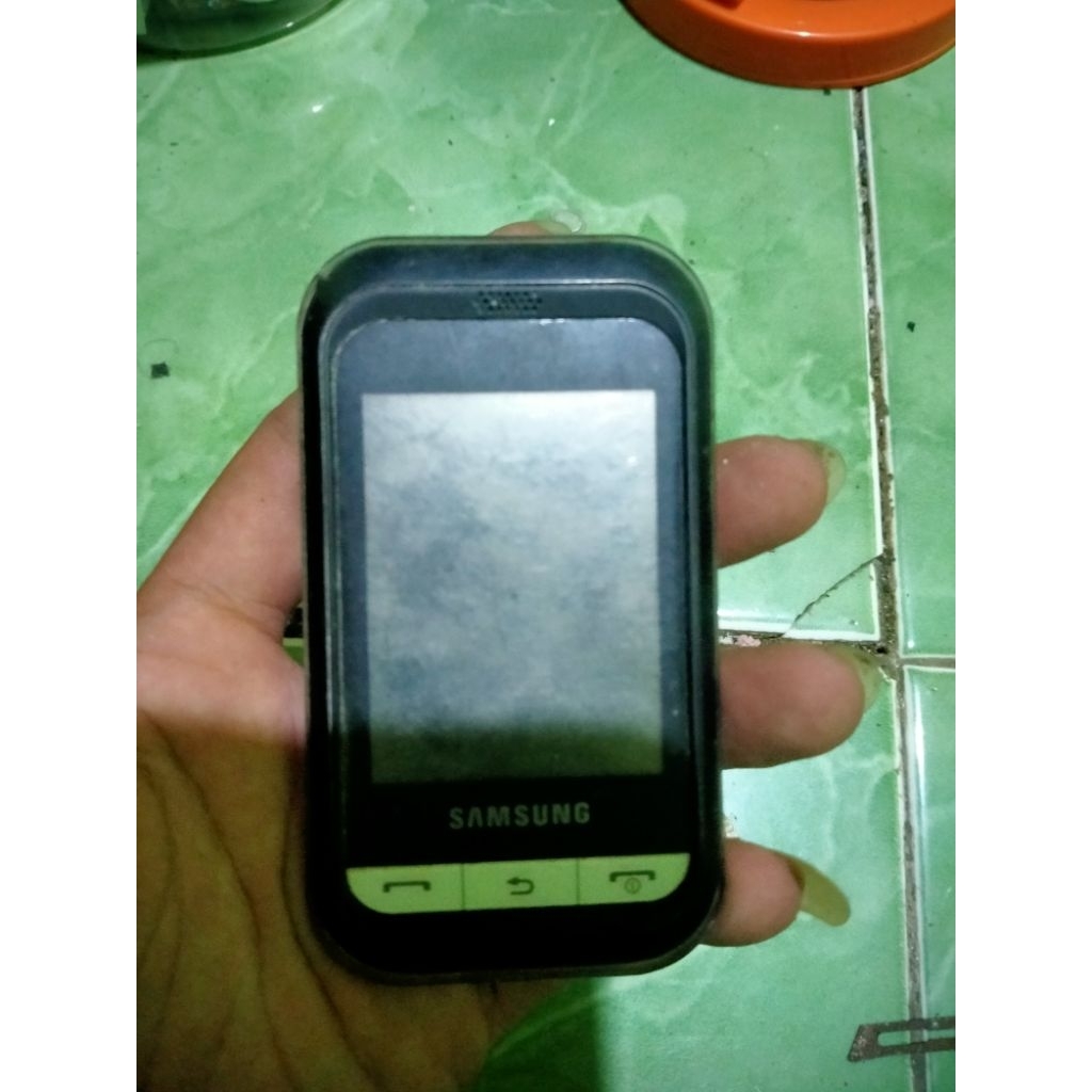 Samsung GT C3303i