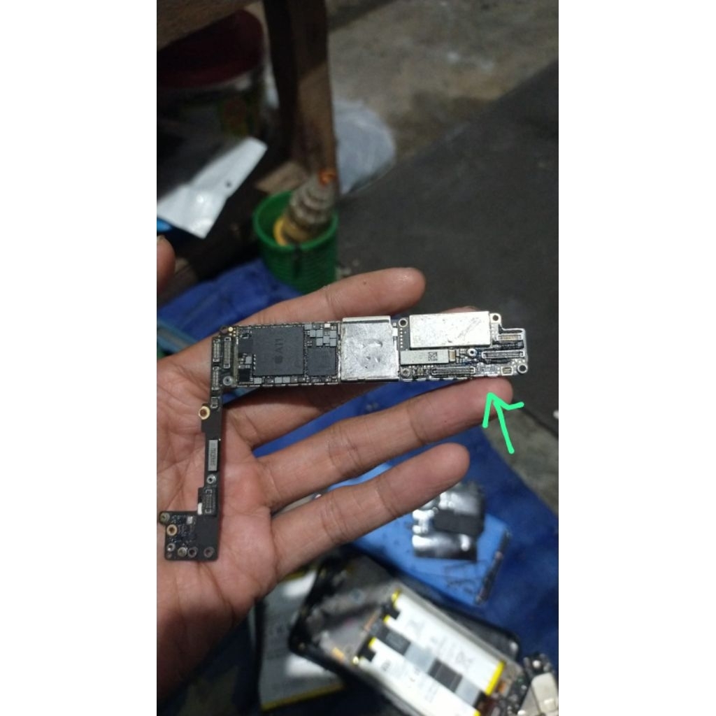 mesin iphone 8 plus minus