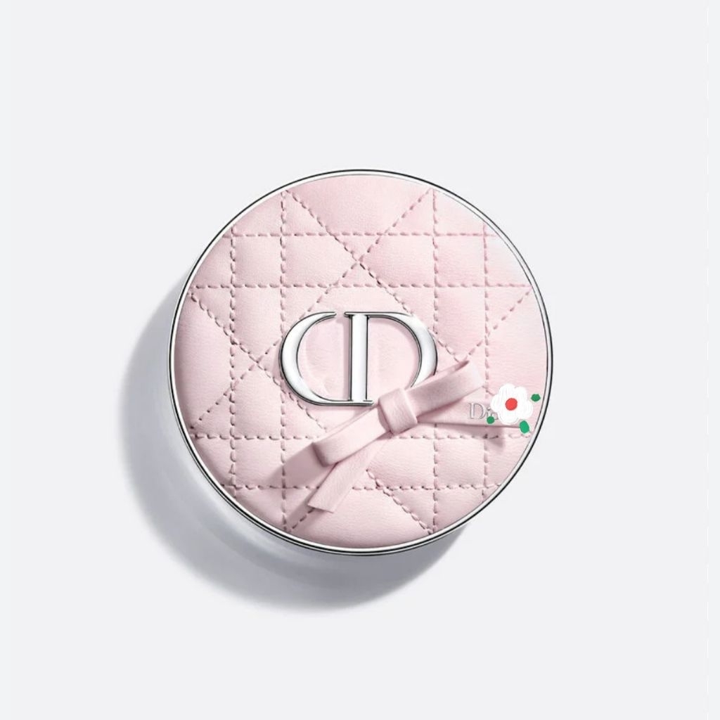 CD Forever Hydea Glow Compact Cushion Foundation Pink Bow Makeup Beauty Cosmetics
