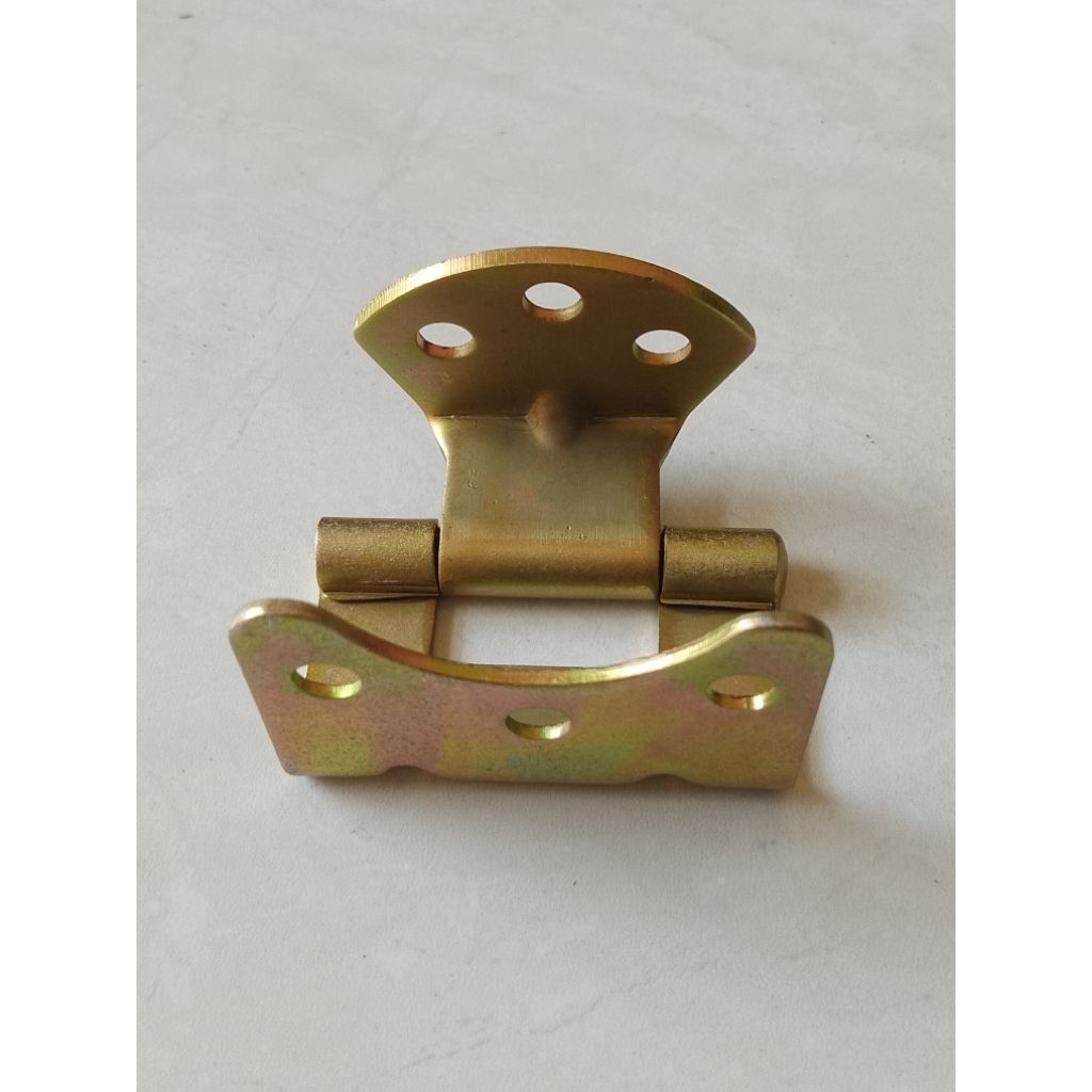 Engsel pintu Bak belakang L300 COLT T.120 - Engsel Bak Belakang Engsel Begasi COLT T.120/L300