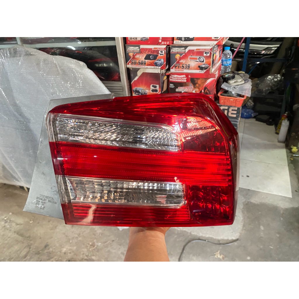 Stoplamp lampu belakang honda city GM2 2011 2012 2013 ori