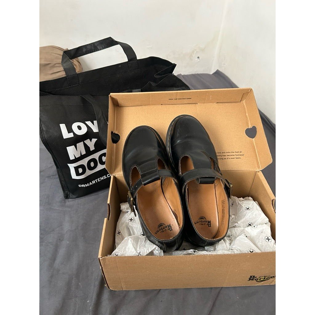(PREL0VED) docmart polley t bar